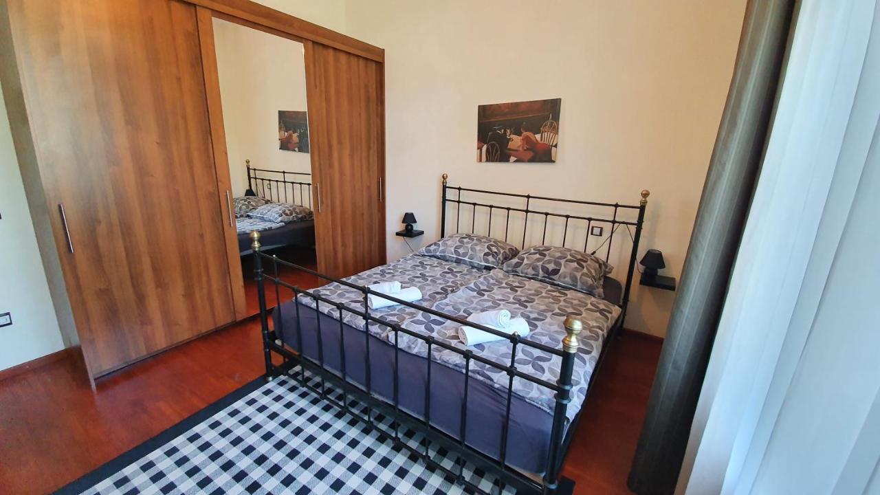 Deak Apartman Sopron Exterior foto